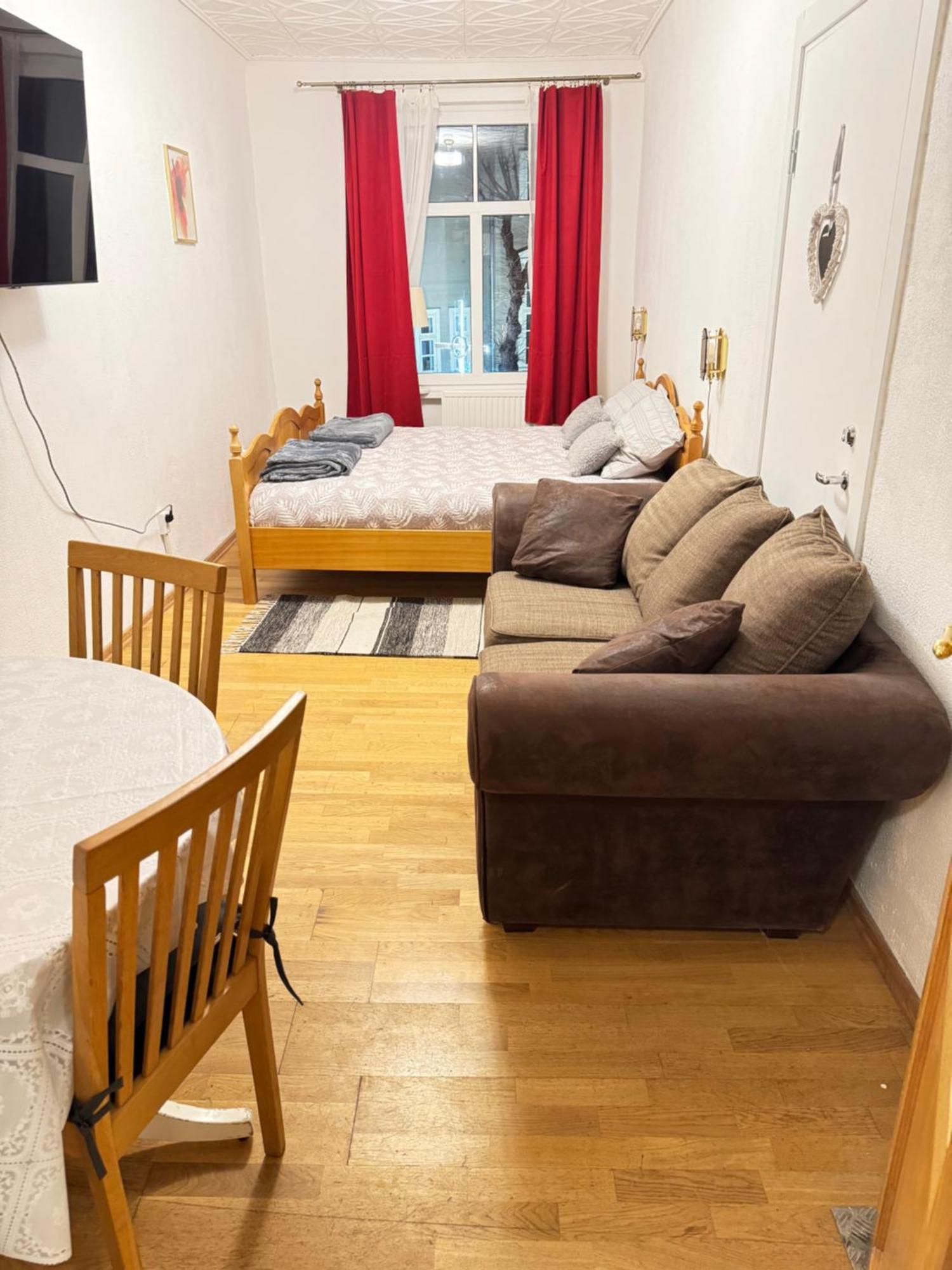 Peaceful 2 Room 50M2 Centric 10 Min To Old Town Ac Riga Kültér fotó